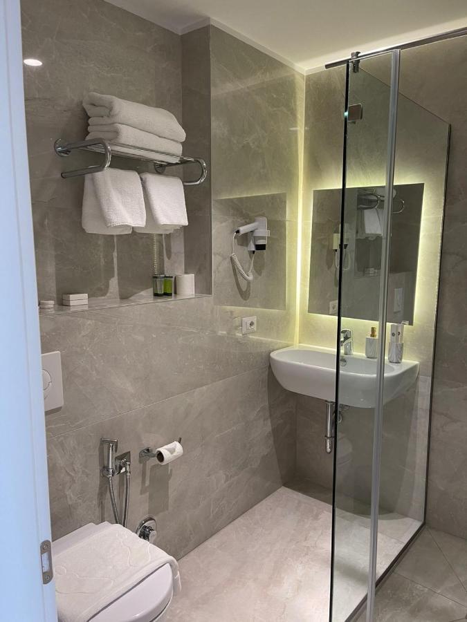 Light Hotel Yzberishti Dış mekan fotoğraf